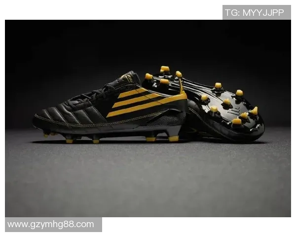 穿黑色足球鞋的传奇球星盘点及其赛场表现分析